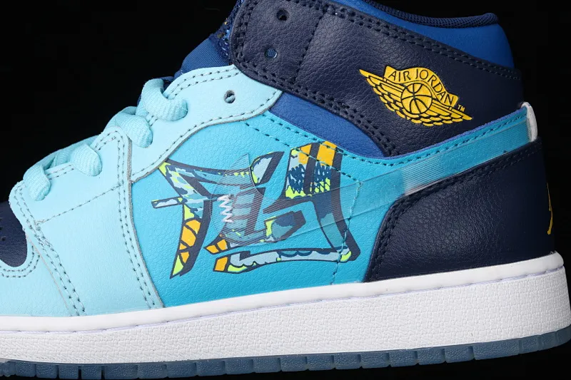 All categories Air Jordan Jordan series basketball shoes Air Jordan 1 Mid Air Jordan 1 Mid GS "FLY Blue" AJ1 Joe 1 Zhongbang "Ice Blue Mandarin Duck Oil Painting" BV7446-400